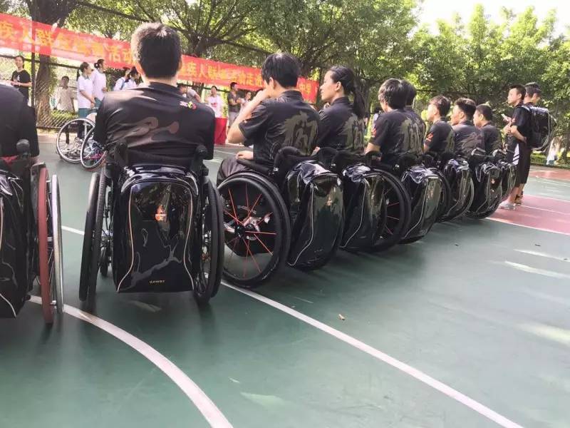wheelchair armrest bags